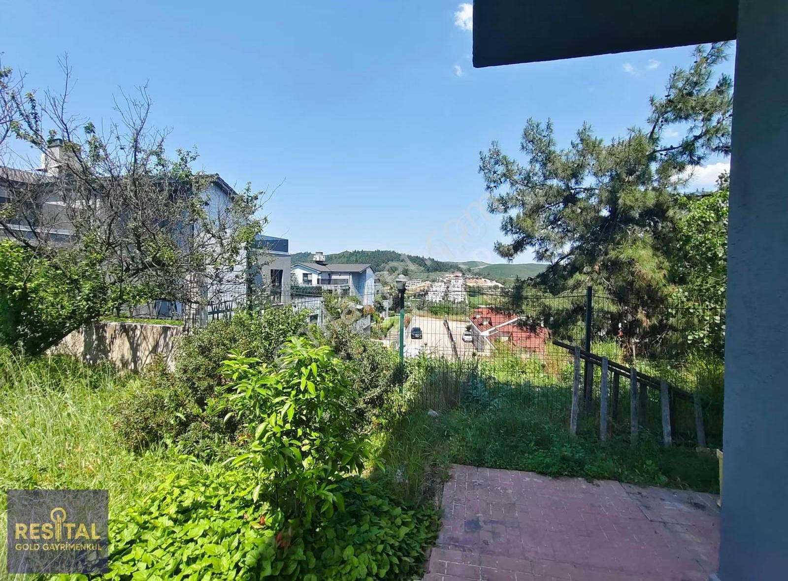 Çağrışanda Merkezi Konumda 6+1 Kiralık Villa - Görsel 9