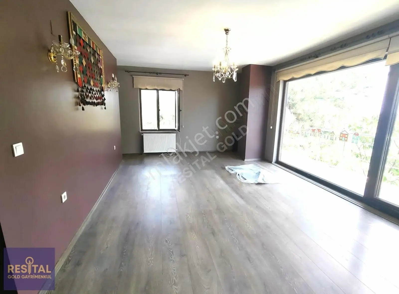 Çağrışanda Merkezi Konumda 6+1 Kiralık Villa - Görsel 2