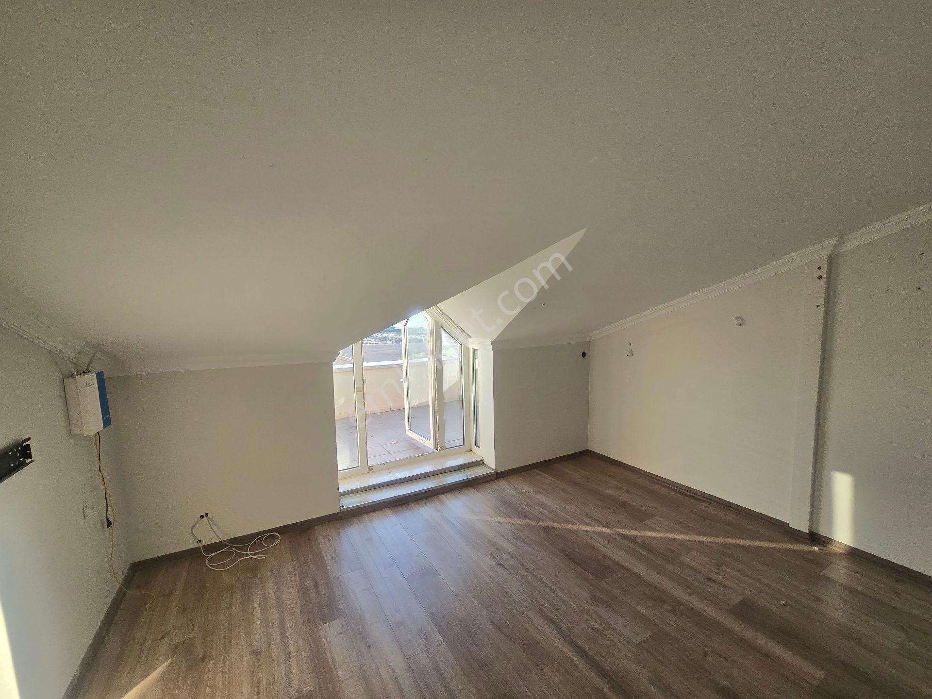 Seyrek Villakentte Kiralık Müstakil Villa - Görsel 17