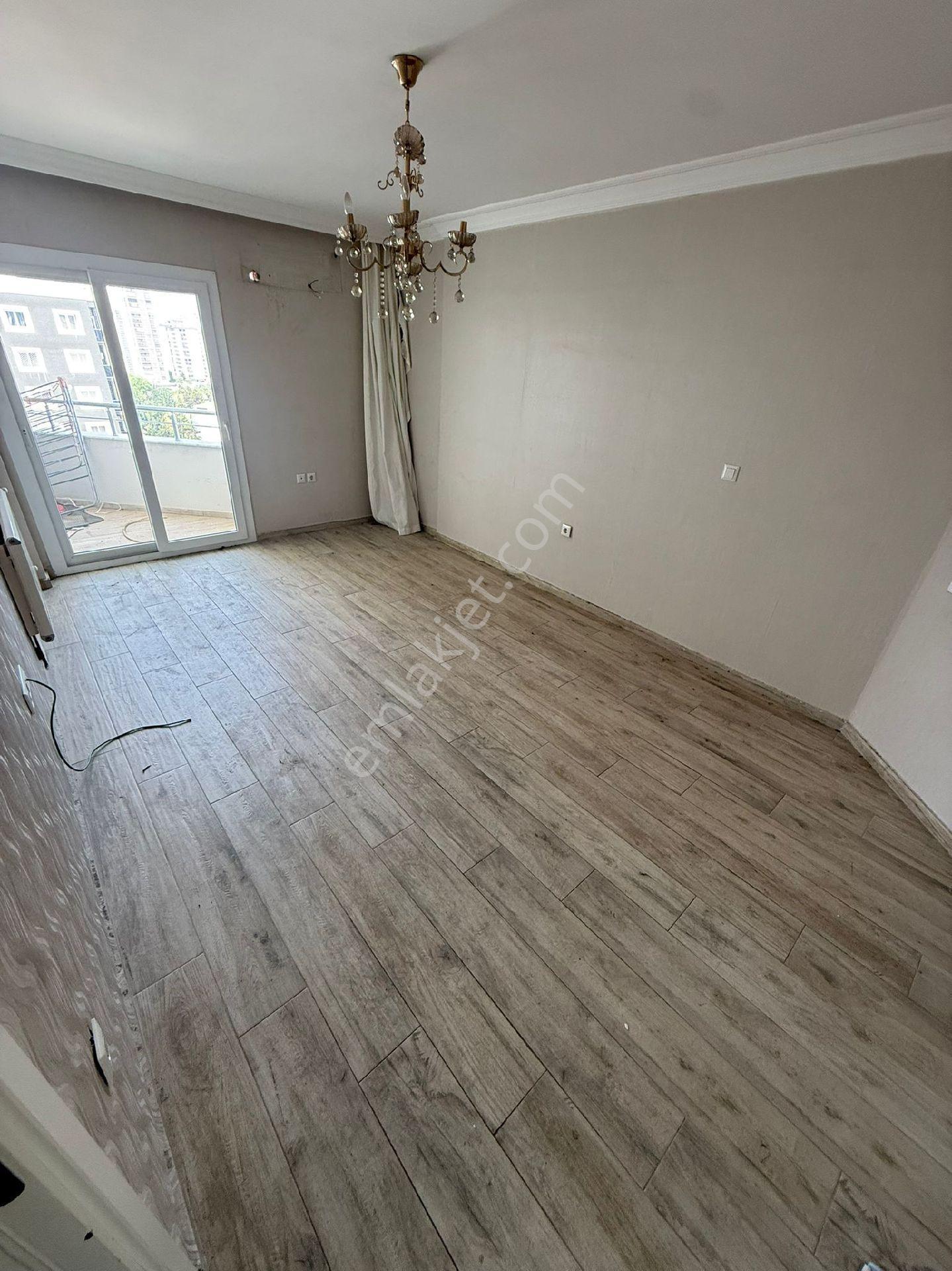 Sezar Hospital Yanında Hasarsız Cadde Üzerinde Satılık 4+1 Daire - Görsel 5