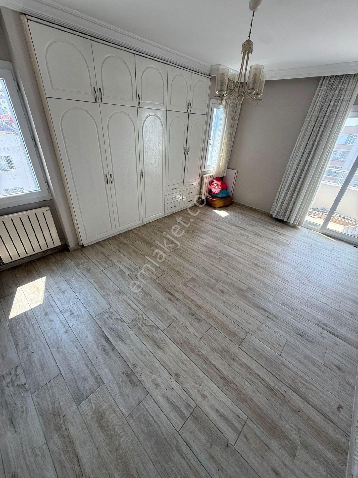 Sezar Hospital Yanında Hasarsız Cadde Üzerinde Satılık 4+1 Daire - Görsel 7