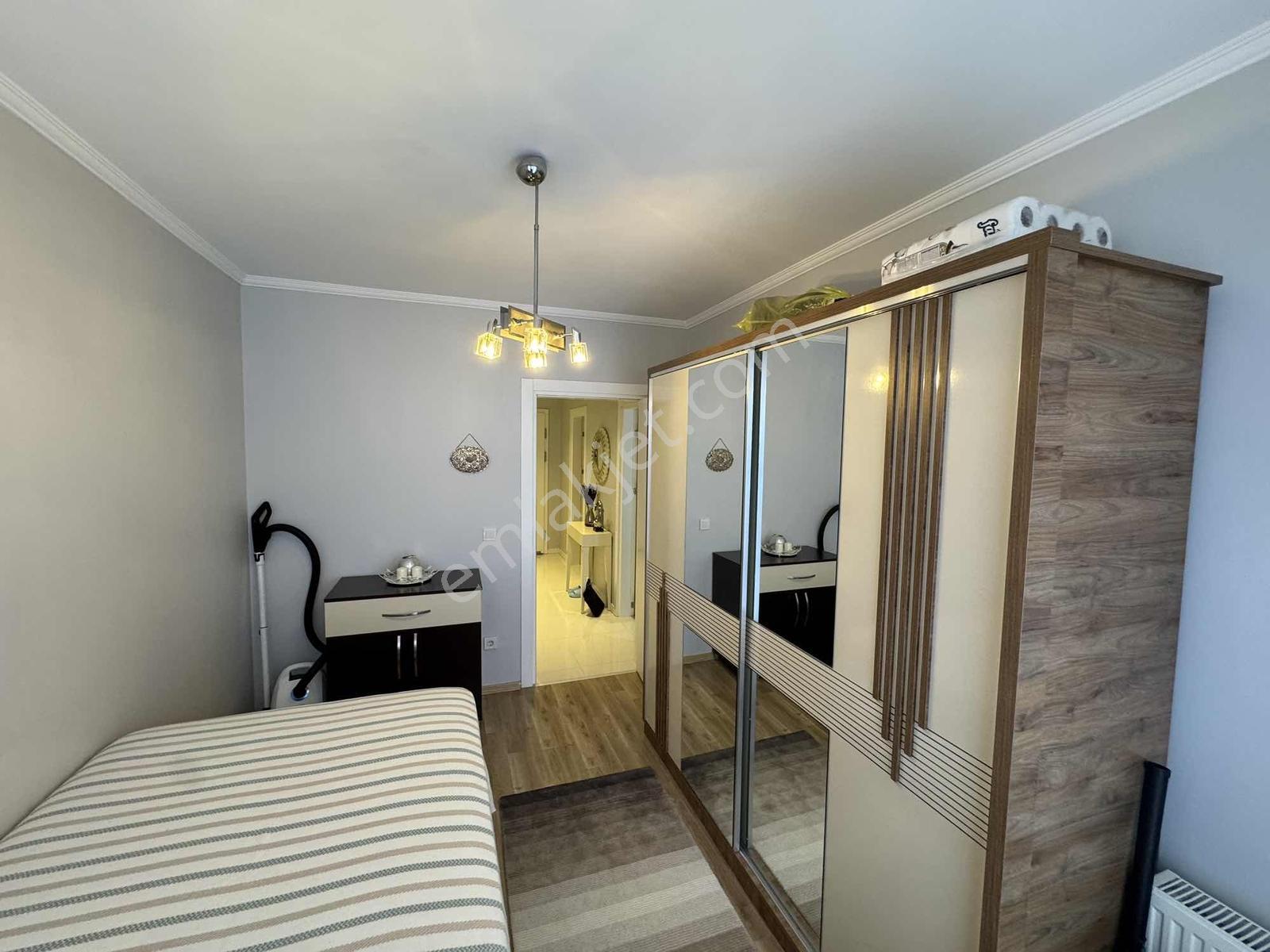 Remax Mahmut Bekdemir Den Prestij Beykent Sitesi Peyzajcephe 2+1 - Görsel 17
