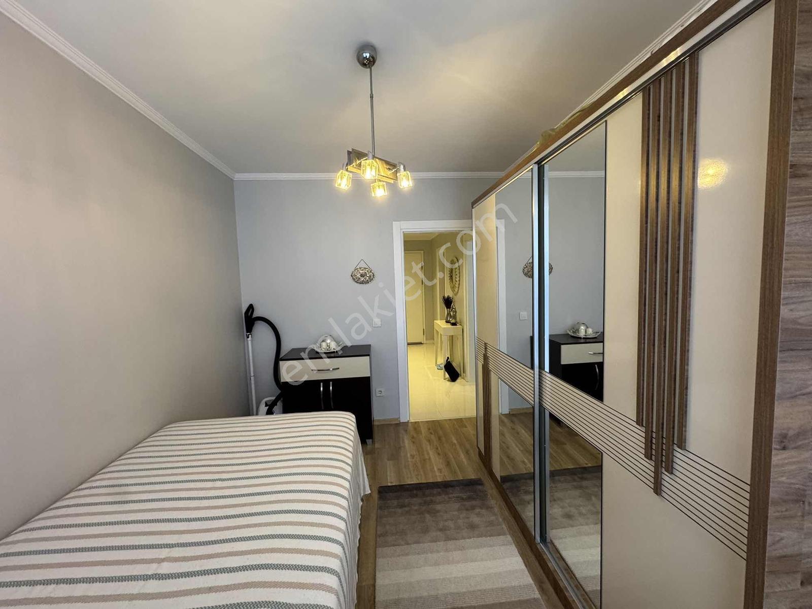 Remax Mahmut Bekdemir Den Prestij Beykent Sitesi Peyzajcephe 2+1 - Görsel 23