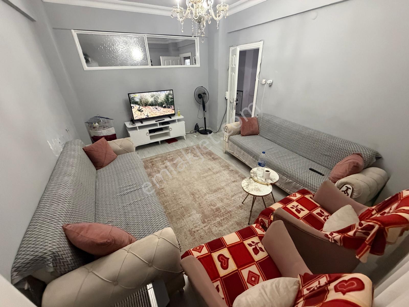 Bahçelievler'de Kentsel Dönüşüme Hazır 2+1 Düz Giriş Daire - Görsel 3
