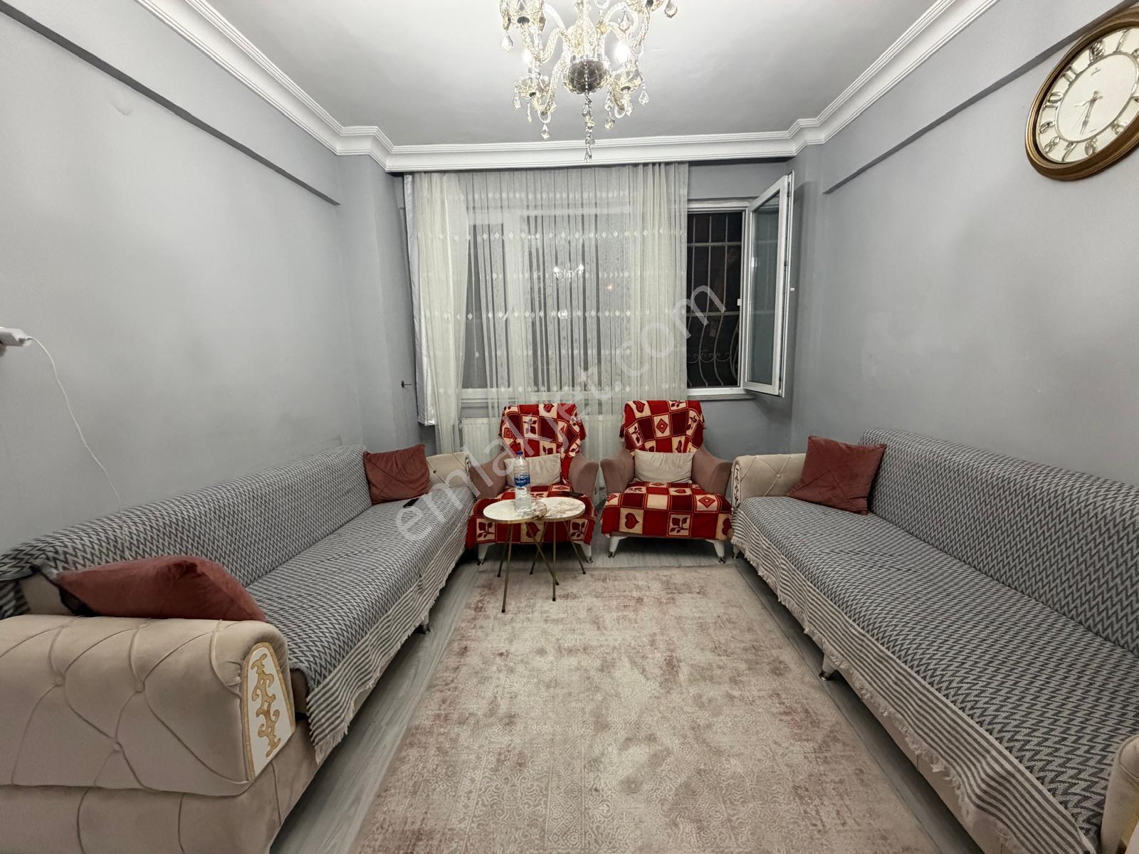 Bahçelievler'de Kentsel Dönüşüme Hazır 2+1 Düz Giriş Daire - Görsel 2