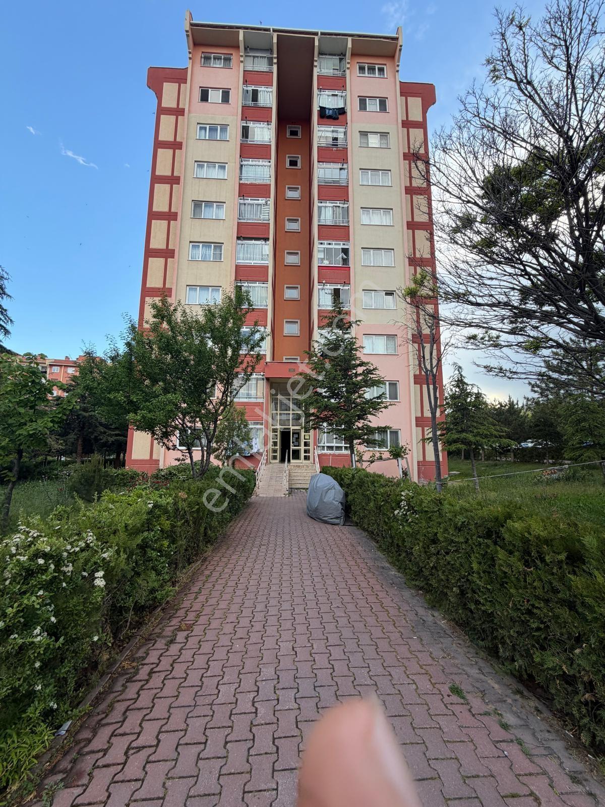 Konya Beyhekim Toki De Satılık 2+1 Bakımlı Daire