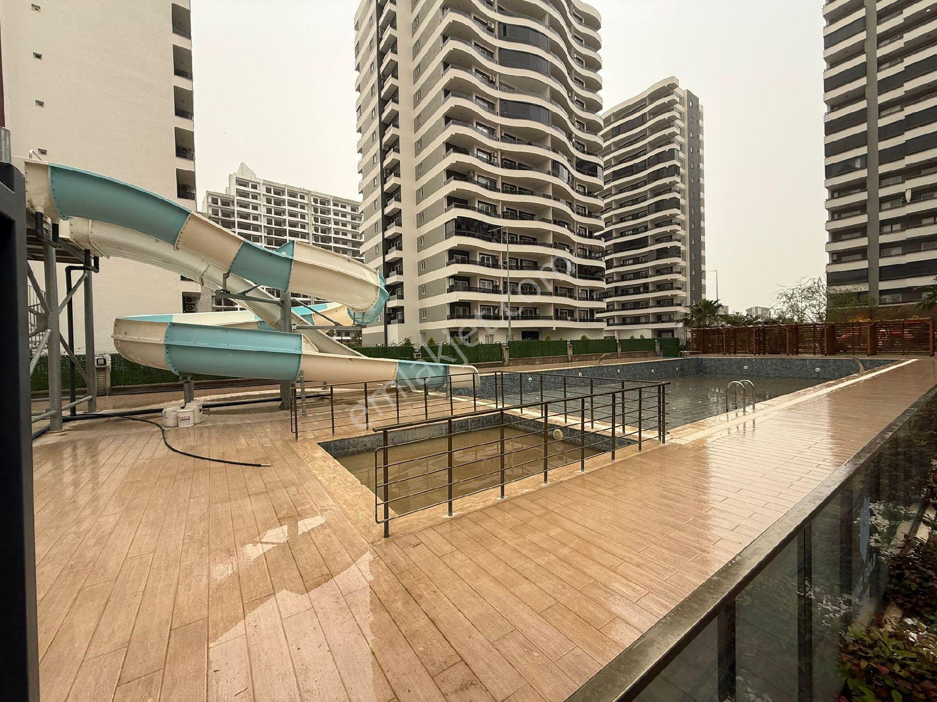 Deniz Manzaralı Gold City İskanlı 60 Metrekare Net Oturumlu 1 - Görsel 6