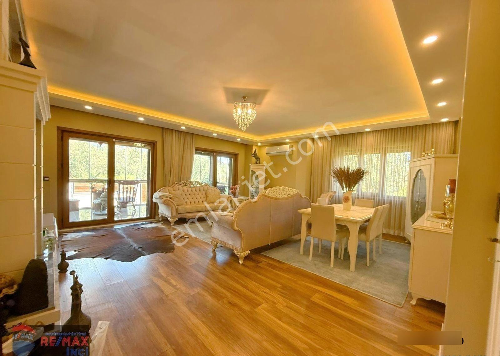 Re/max İnci'den Tahtakuşlarda Satılık Bahçeli Havuzlu Fourlex Villa - Görsel 28