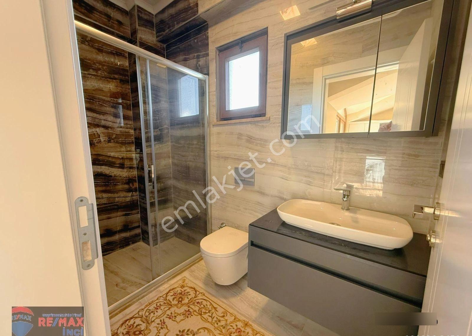 Re/max İnci'den Tahtakuşlarda Satılık Bahçeli Havuzlu Fourlex Villa - Görsel 33