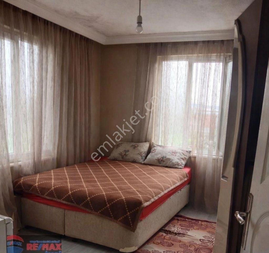 Re/max İnci'den Altıeylül Çandır Mah. Satılık Müstakil Ev Ve Arsası - Görsel 5