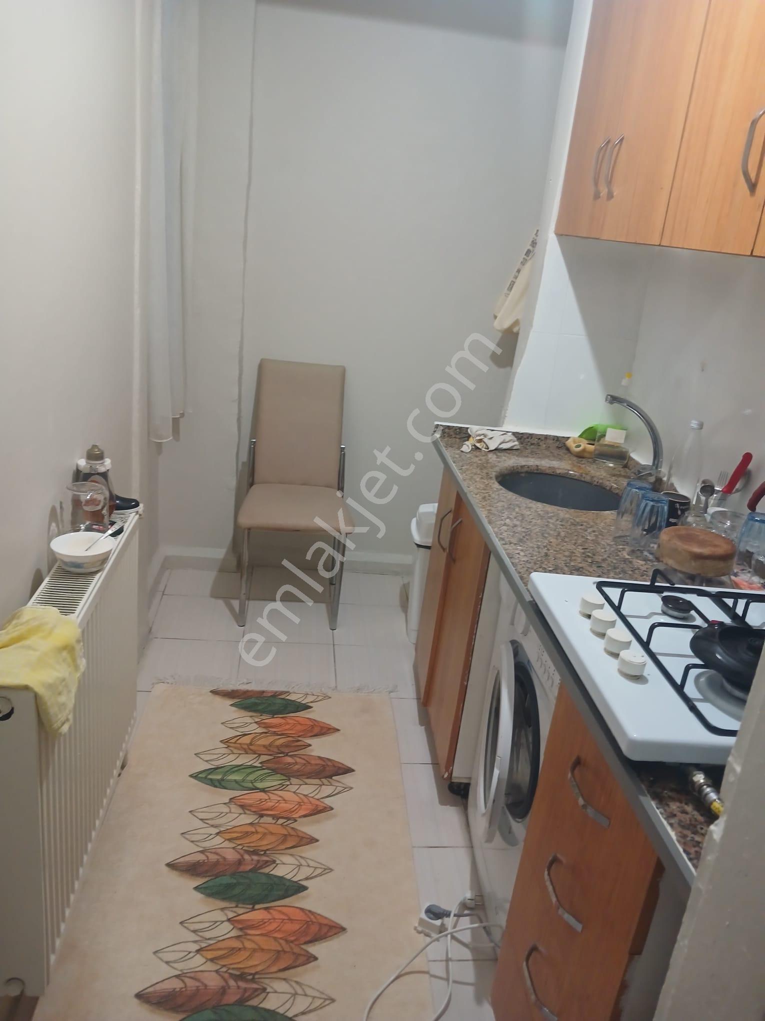 Fatih Şehreminde 1+1 Satılık Giriş Kat Daire - Görsel 8