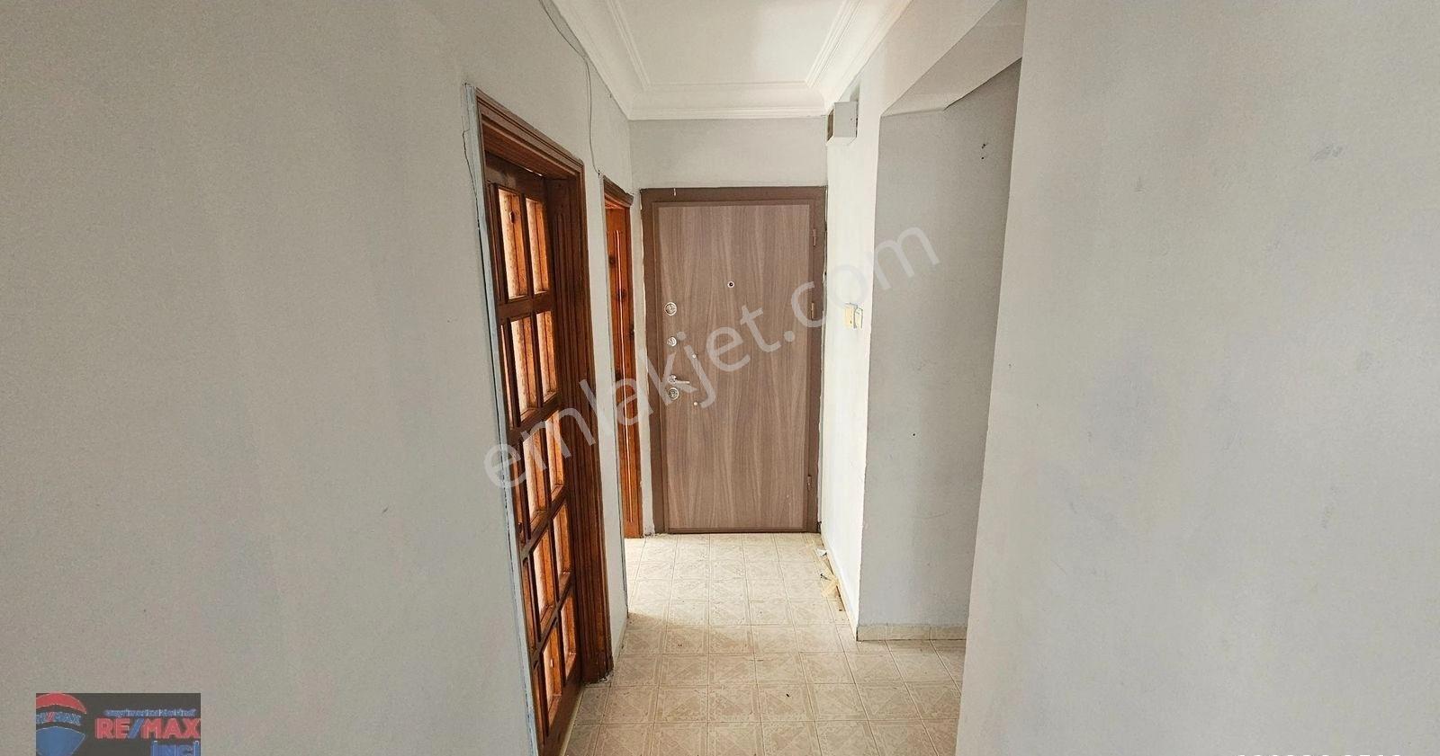 Re/max İnci'den Hasan Basri Çantay'da Kiralık 3+1 Ara Kat Daire - Görsel 34