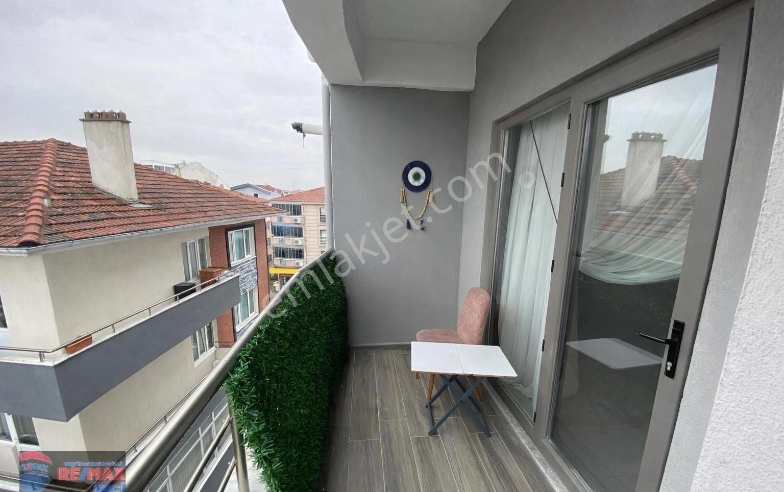 Re/max İnci'den Beyoğlu Caddesinde Satılık 4+1 Dubleks Daire - Görsel 5