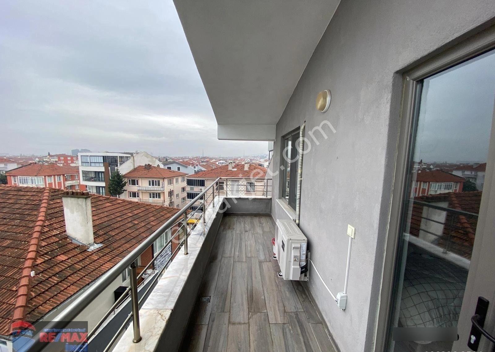 Re/max İnci'den Beyoğlu Caddesinde Satılık 4+1 Dubleks Daire - Görsel 10