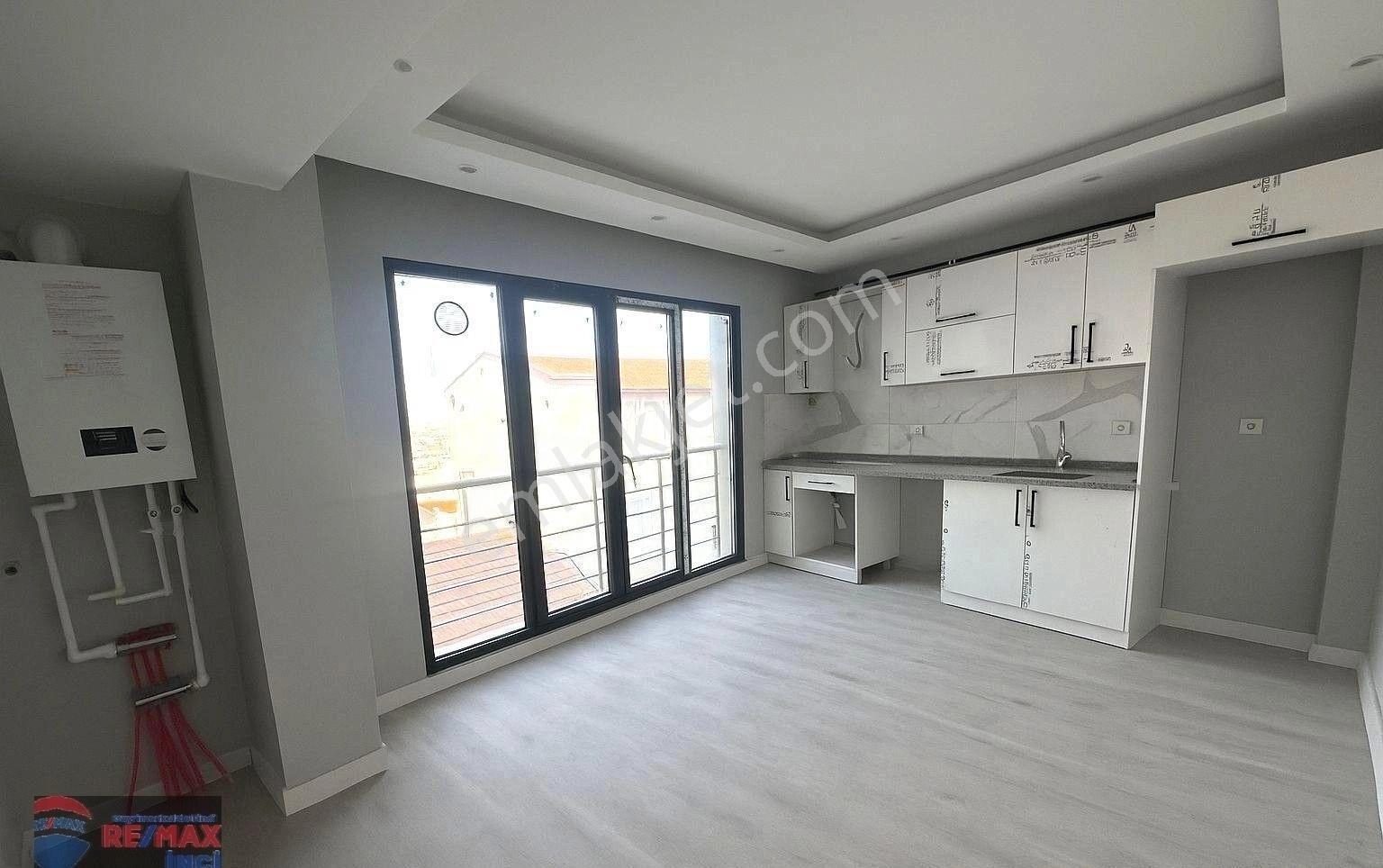 Re/max İnci'den Çarşı Merkeze Yakın Sıfır 1+1 Satılık Daire - Görsel 15