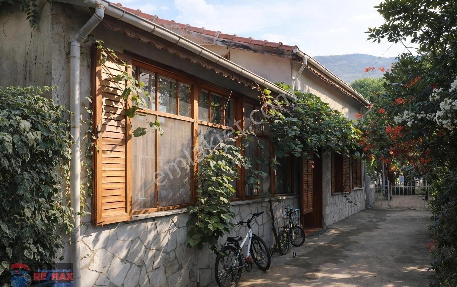 Re/max İnci'den Marmara Adası Çınarlı Mah. Satılık Müstakil Ev Ve Bahçesi - Görsel 19