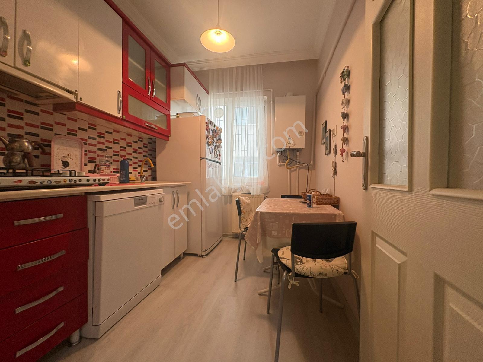 Göral Dan Dikmen Cad. Yanı Polis Evi Yakını 3+1 Yüksek Giriş - Görsel 12