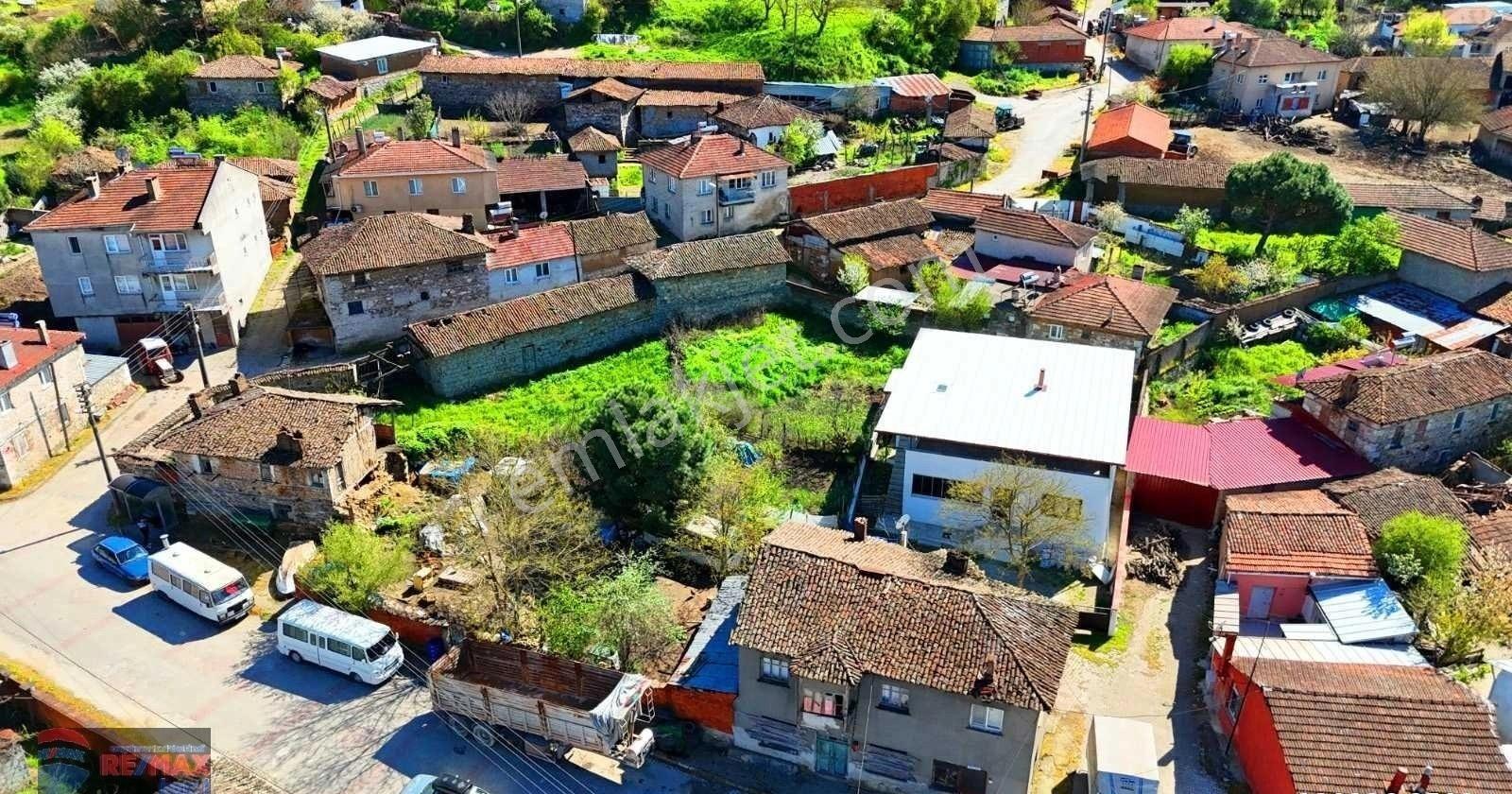 Re/max İnci'den Balya Ilıca Mah. Köyiçi Satılık 515m² Arsa - Görsel 35