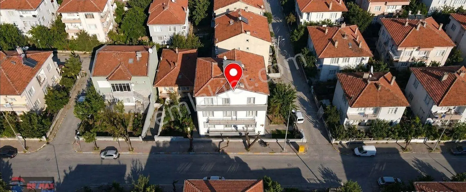 Re/max İnci'den Yıldız Mah. Satılık Komple Bina Ve Arsası