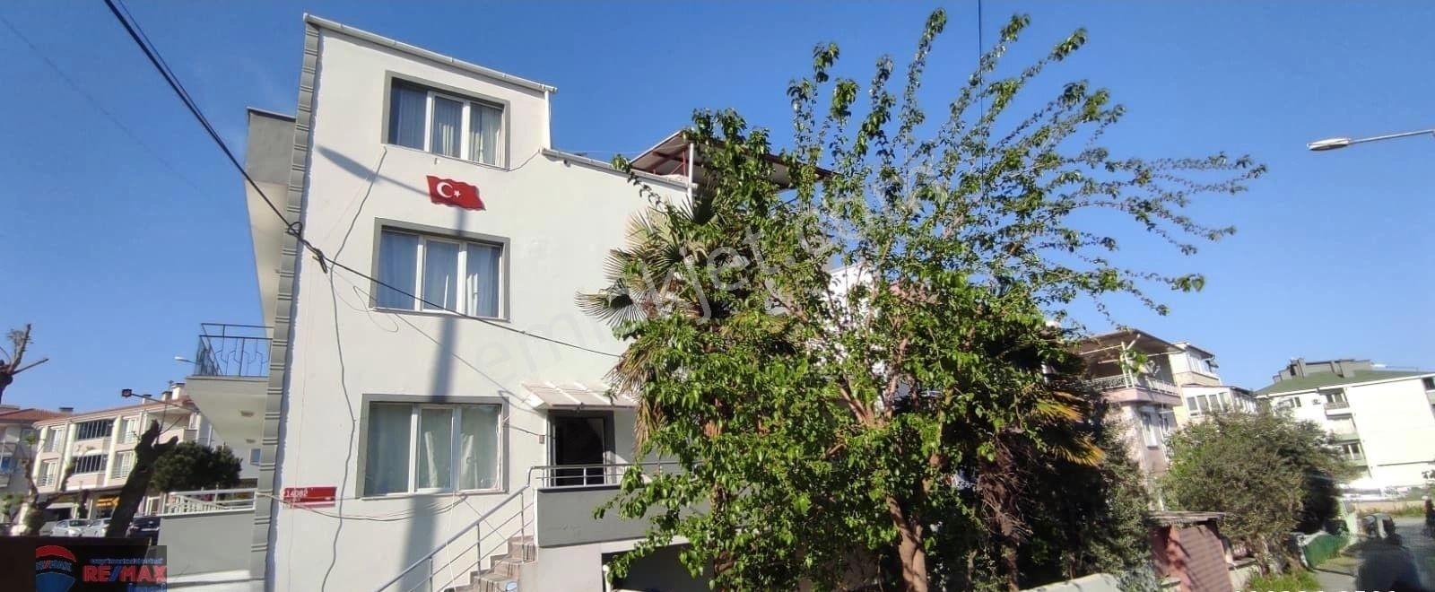 Re/max İnci'den Yıldız Mah. Satılık Komple Bina Ve Arsası - Görsel 11