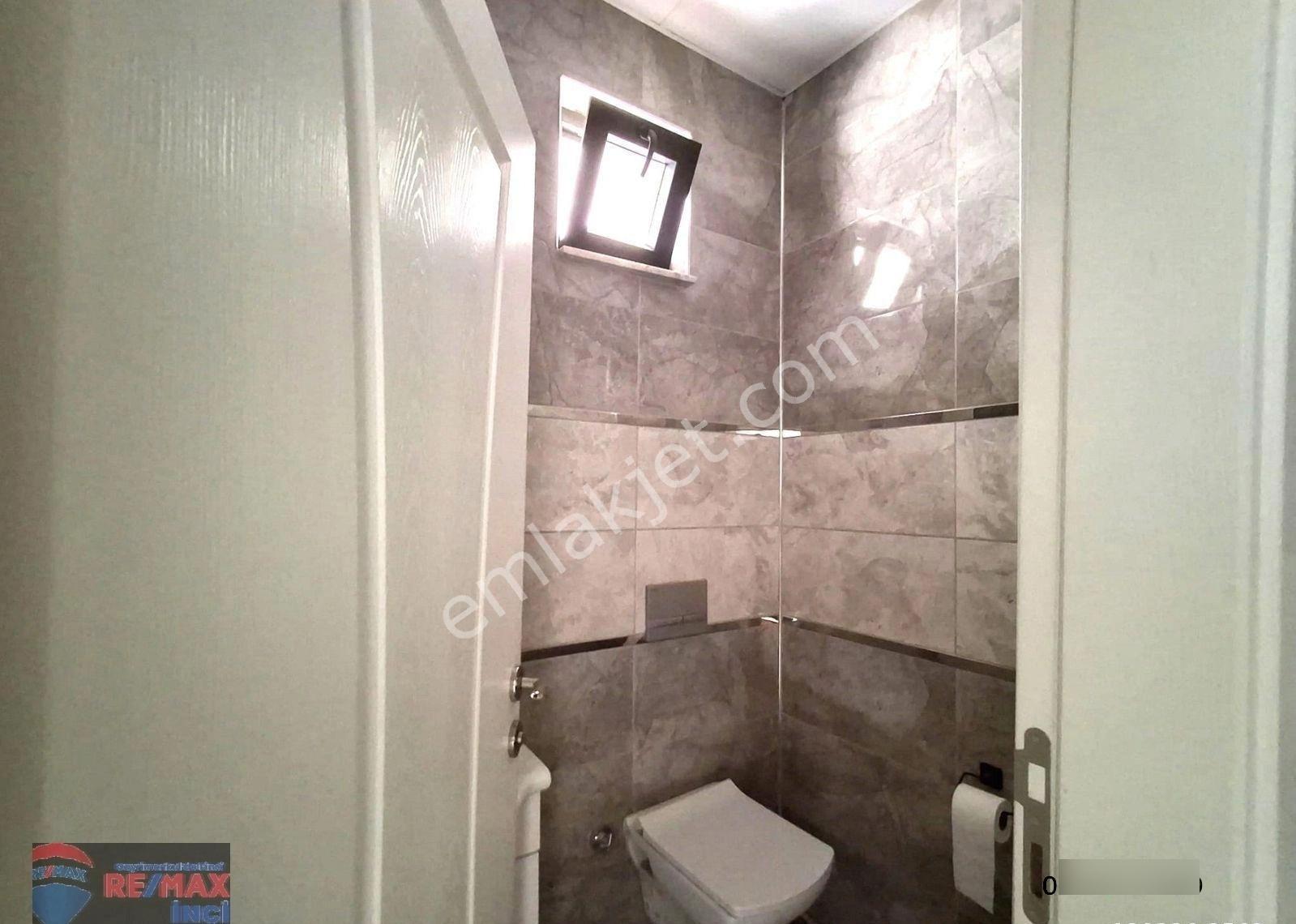 Re/max İnci'den 1.sakarya Ana Cadde Satılık 160m² Depolu Dükkan - Görsel 4