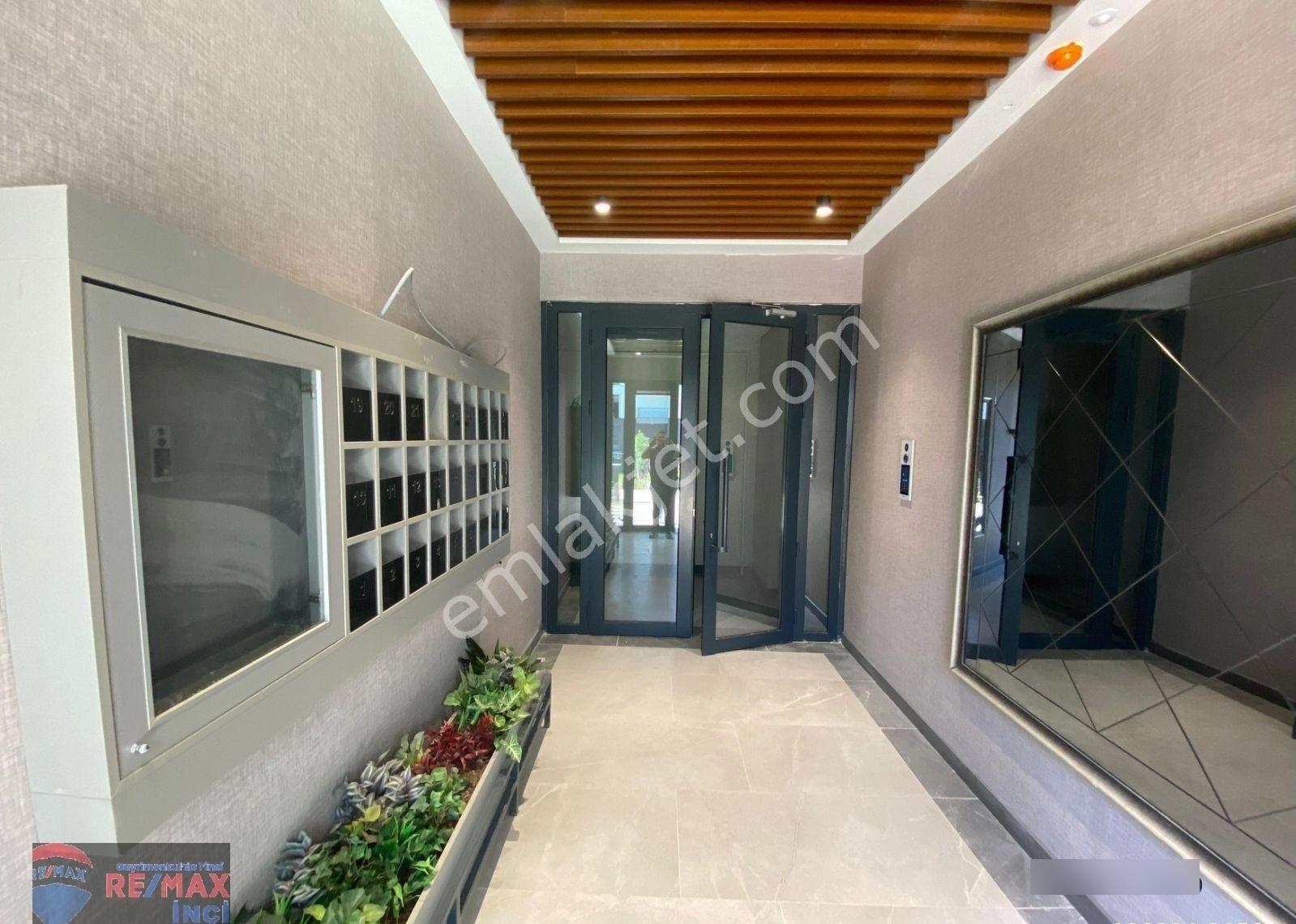 Re/max İnci'den Emlak Konut Sitesinde 2+1 Satılık Daire - Görsel 14