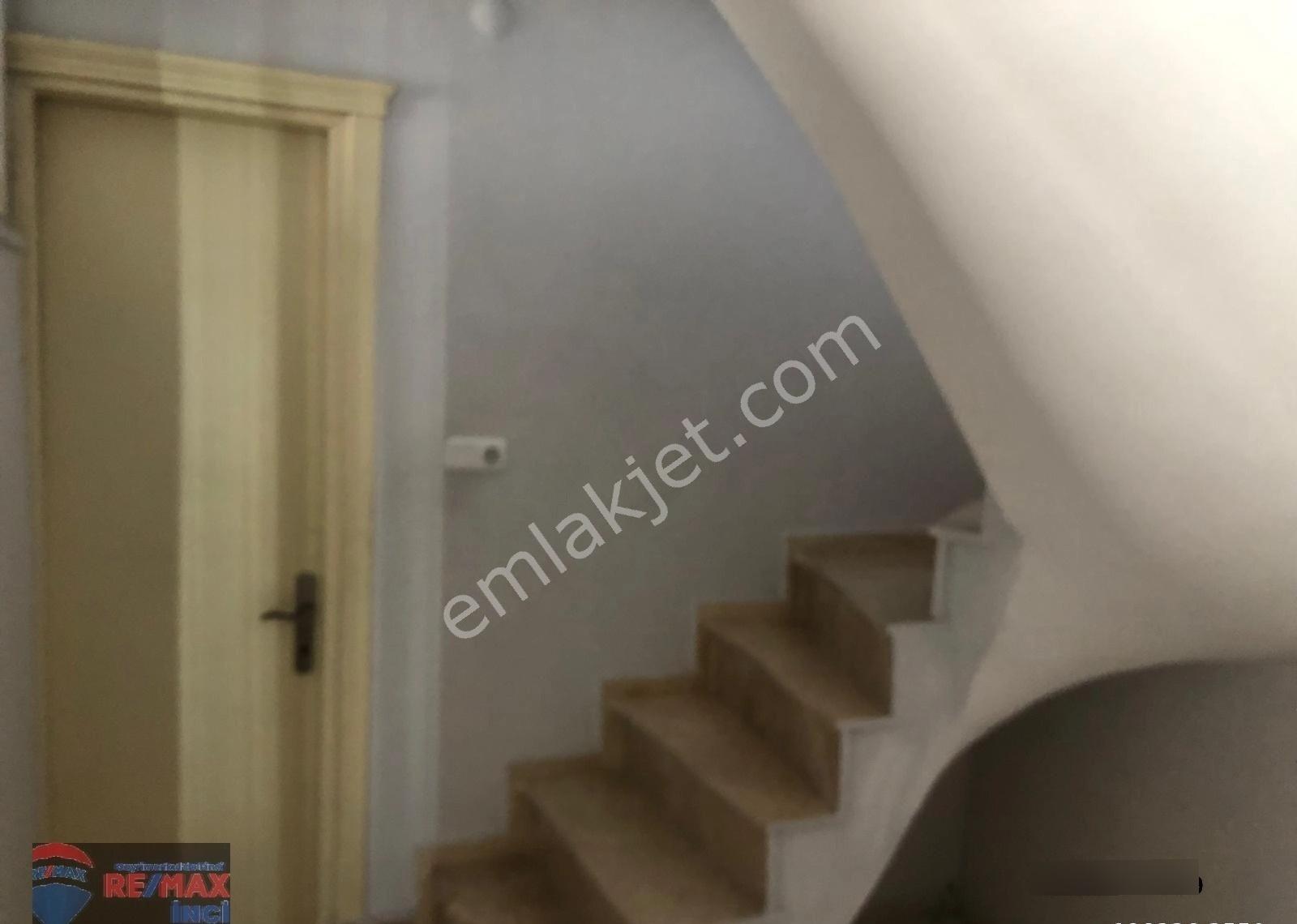 Re/max İnci'den Bigadiç Kordon Boyunda Satılık Çatı Dubleks - Görsel 2
