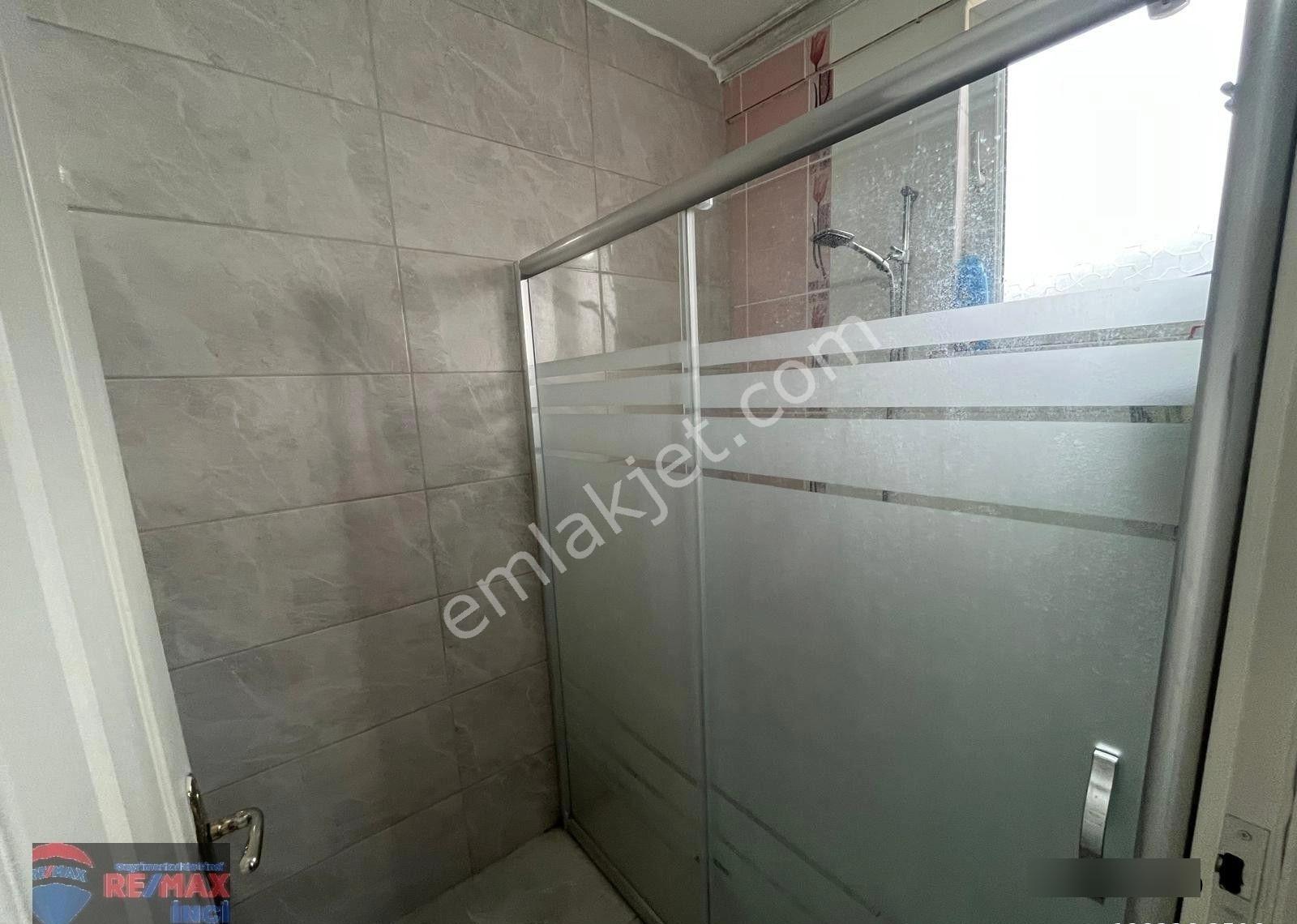 Re/max İnci'den Plevne Mah. Satılık Tripleks Bahçeli Villa - Görsel 38