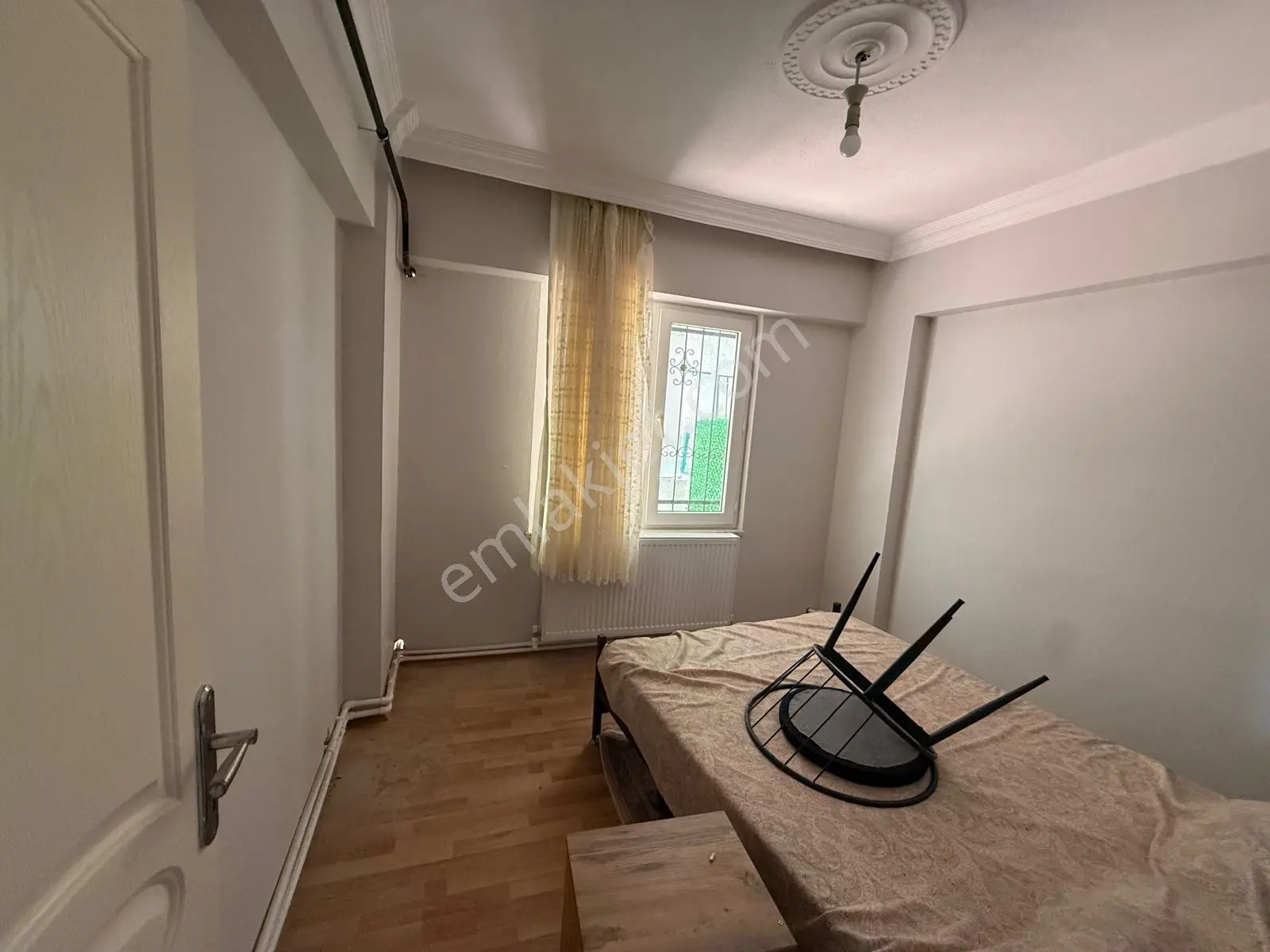 Akkumda Denize Yakın 2+1 Full Eşyalı Kombi Petekli Bahçe Katımız - Görsel 4