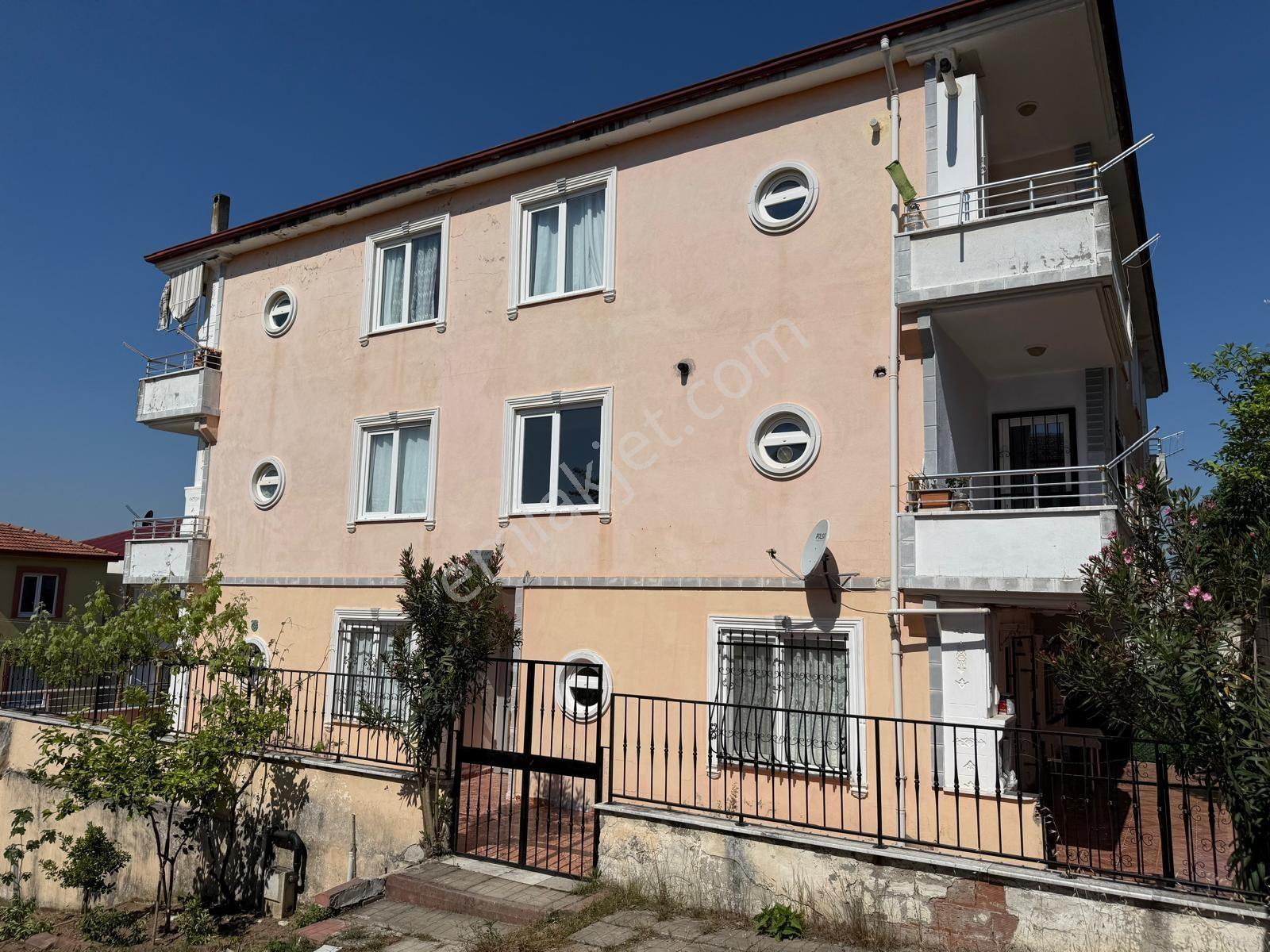 Akkumda Denize Yakın 2+1 Full Eşyalı Kombi Petekli Bahçe Katımız - Görsel 18