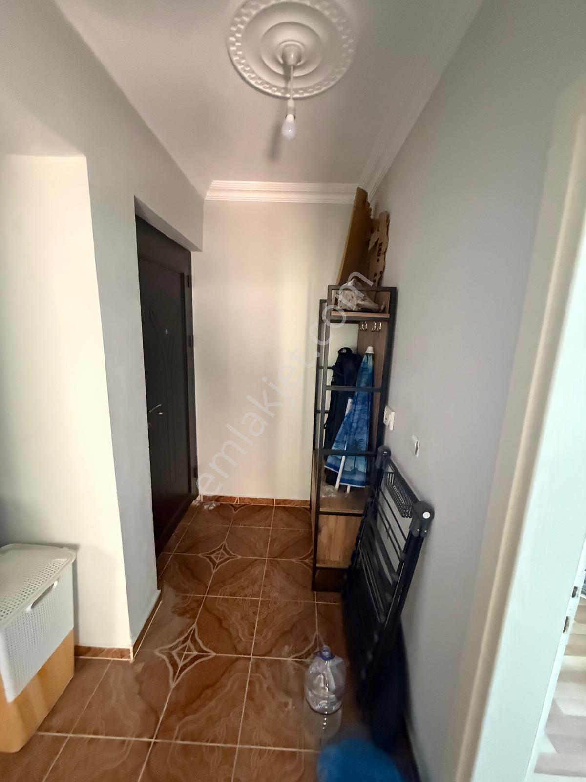 Akkumda Denize Yakın 2+1 Full Eşyalı Kombi Petekli Bahçe Katımız - Görsel 16