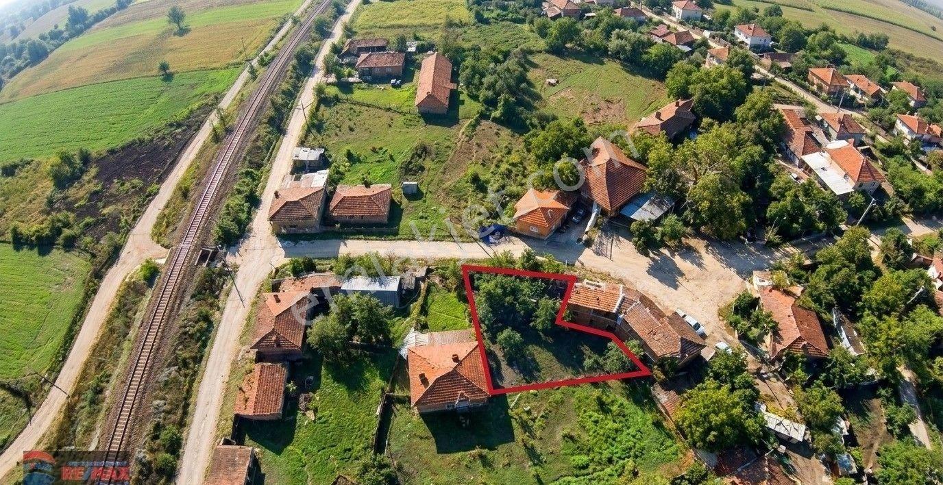 Re/max İnci'den Savaştepe Soğucak'ta Satılık Konut İmarlı Arsa - Görsel 13