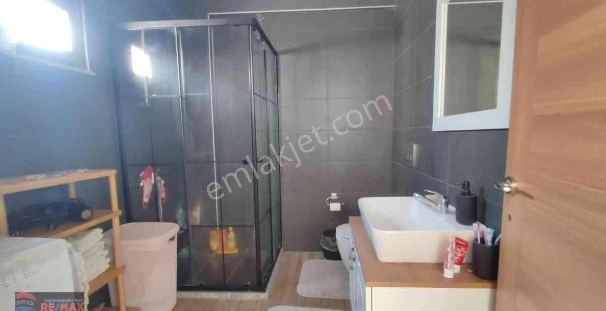 Re/max İnci'den Babakale'de Satılık Deniz Manzaralı Tripleks Villa - Görsel 39