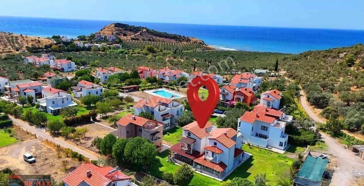 Re/max İnci'den Babakale'de Satılık Deniz Manzaralı Tripleks Villa - Görsel 3
