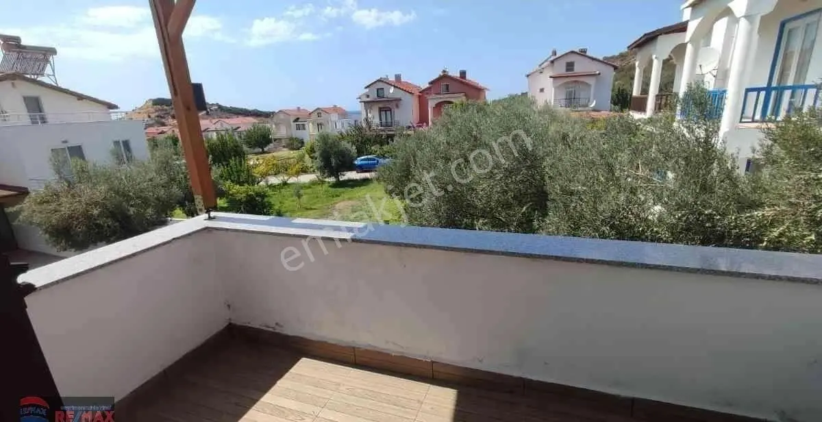 Re/max İnci'den Babakale'de Satılık Deniz Manzaralı Tripleks Villa - Görsel 5