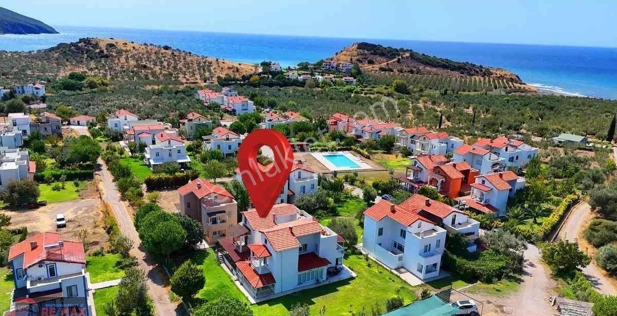 Re/max İnci'den Babakale'de Satılık Deniz Manzaralı Tripleks Villa - Görsel 36
