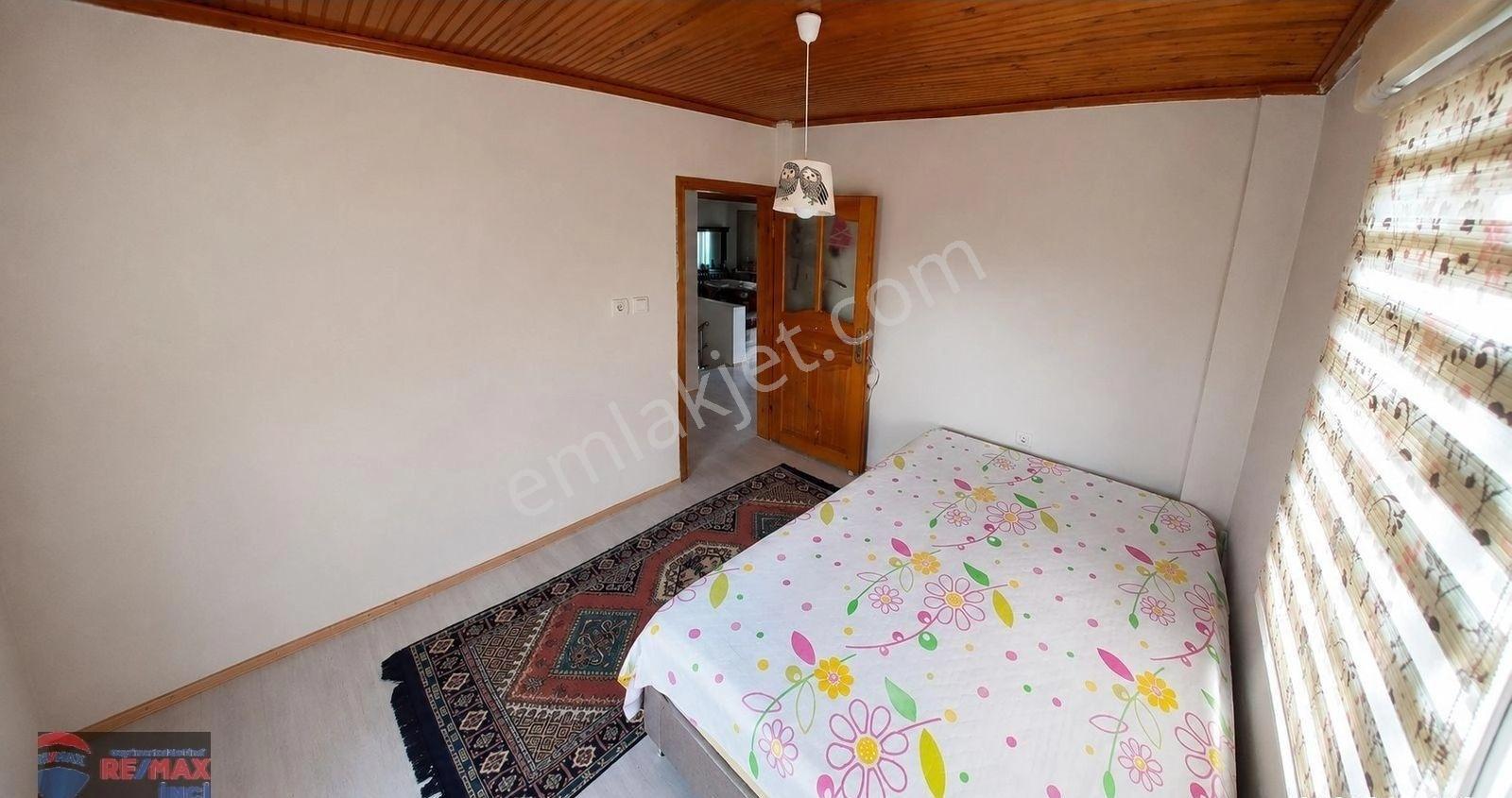 Re/max İnci'den Marmara Adası Topağaç Mah. Satılık Dubleks - Görsel 10