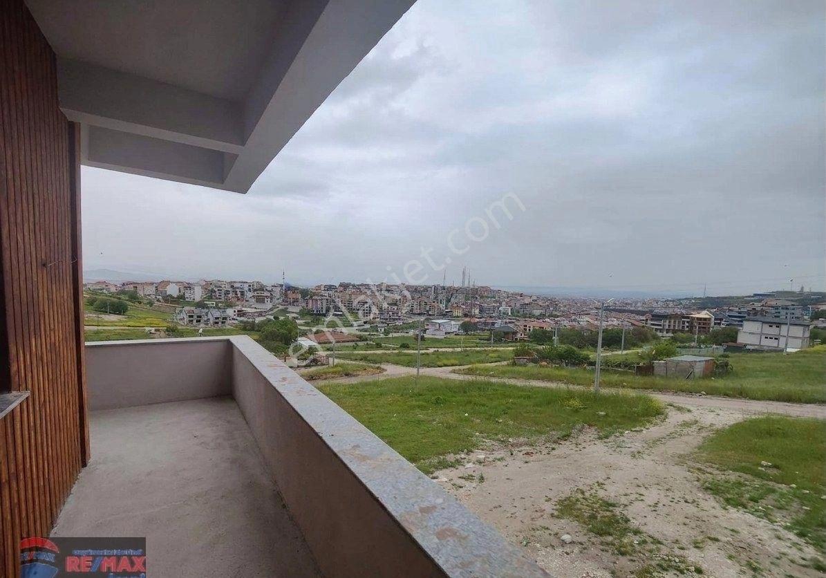 Re/max İnci'den Kuvayi Milliye Mah. Satılık Natamam Villa - Görsel 24