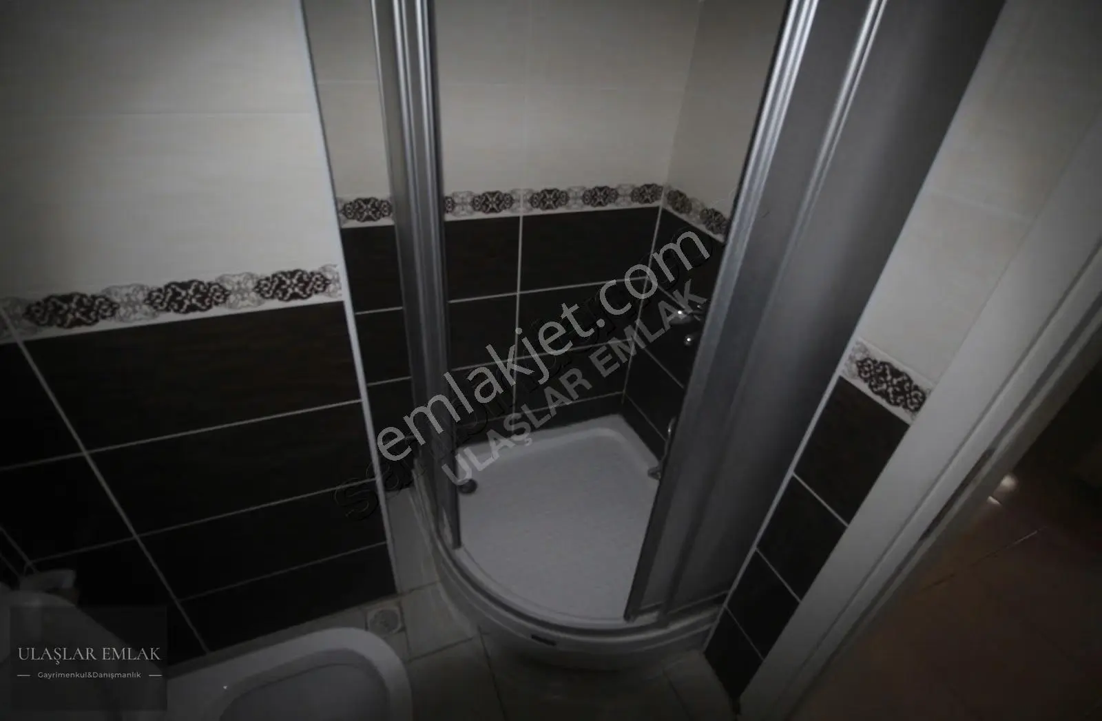 Ümraniye Site Mah. 1+1 65 M2 Kiralık Giriş Kat Daire. - Görsel 3