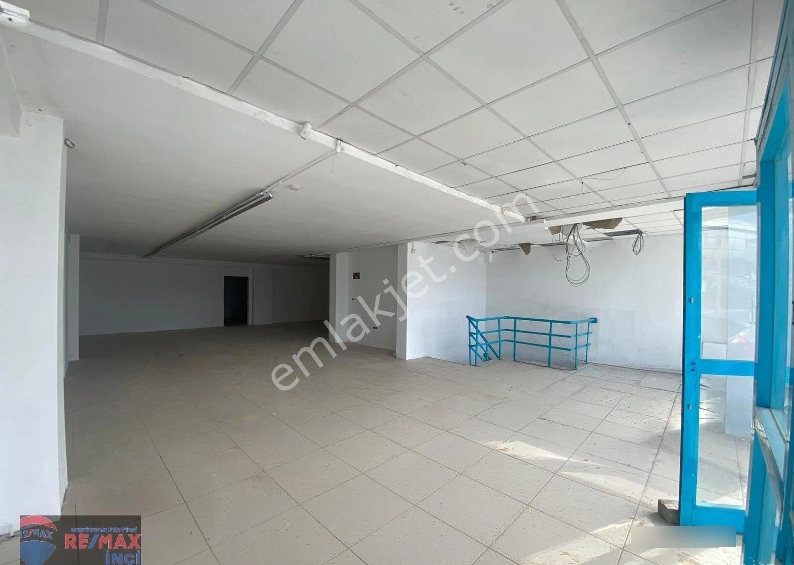 Re/max İnci'den 600evler Mah. Ana Yol Üzerinde Satılık 483m² Dükkan