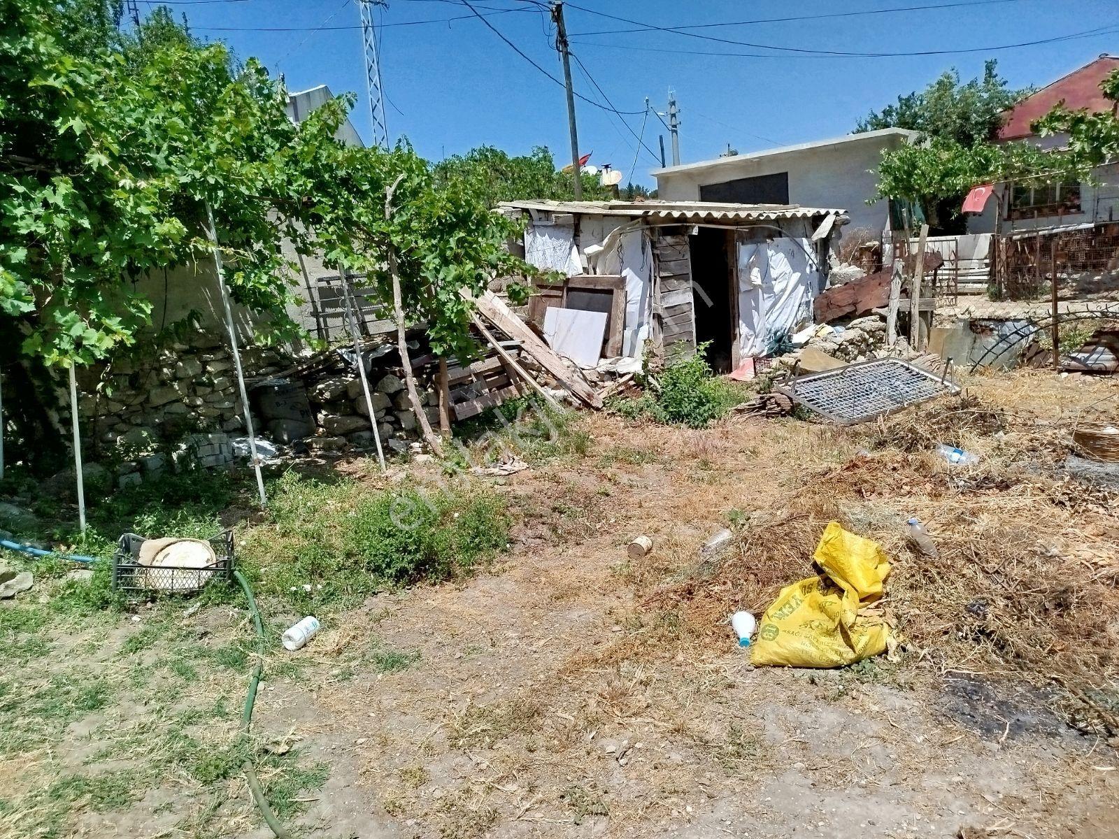 Şehrin İçinde Son Müstakil Kalan Arsalardan Biri - Görsel 9