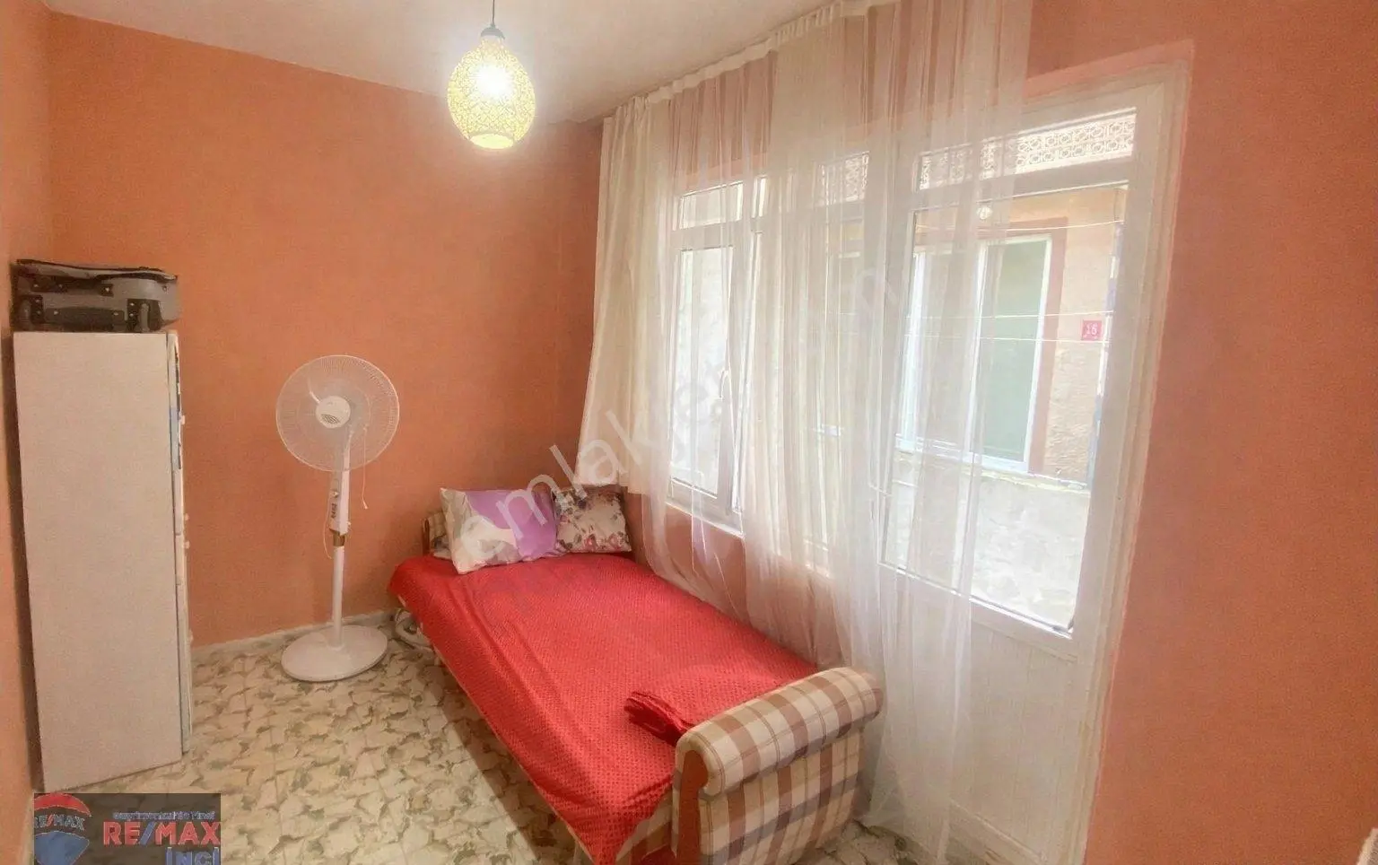 Re/max İnci'den Marmara Adasında Eşyalı Satılık 2+1 Daire - Görsel 5