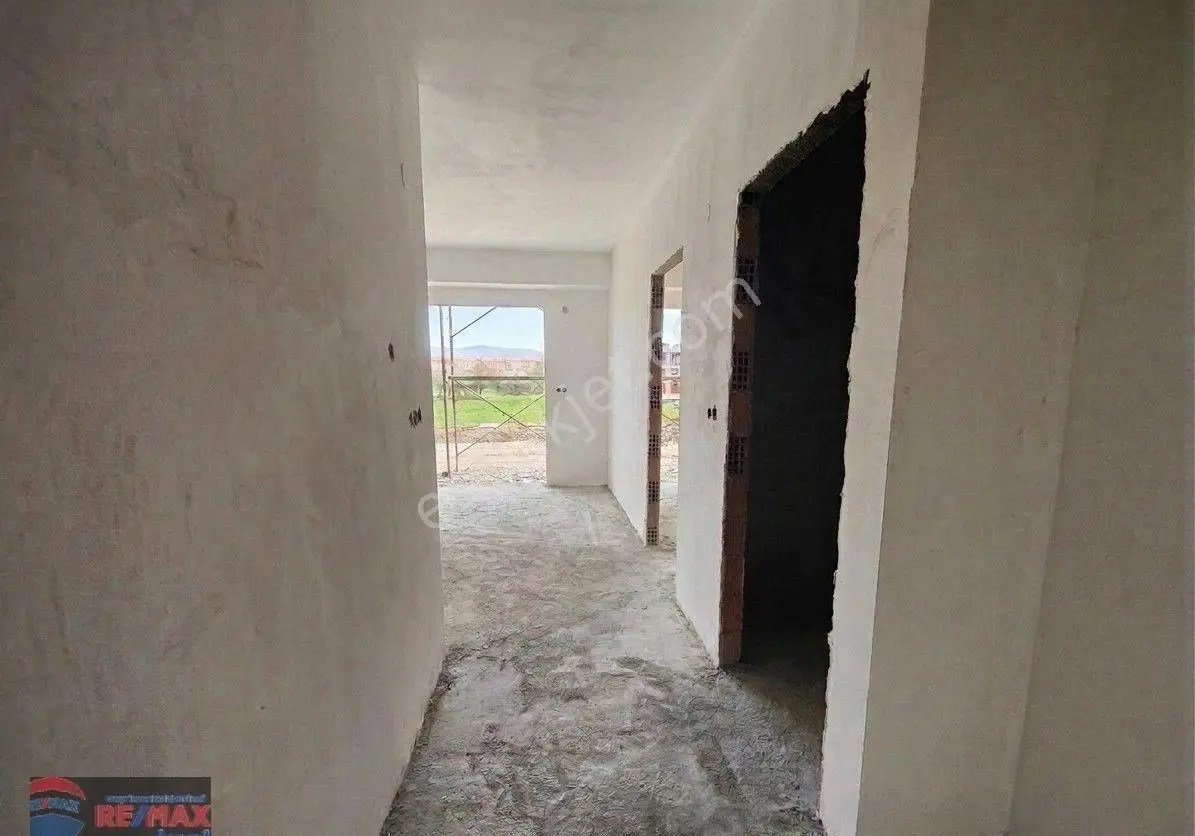 Re/max İnci'den Paşaalanın'da %50 Peşinat'la Projeden Satılık 1+1 Daire - Görsel 30