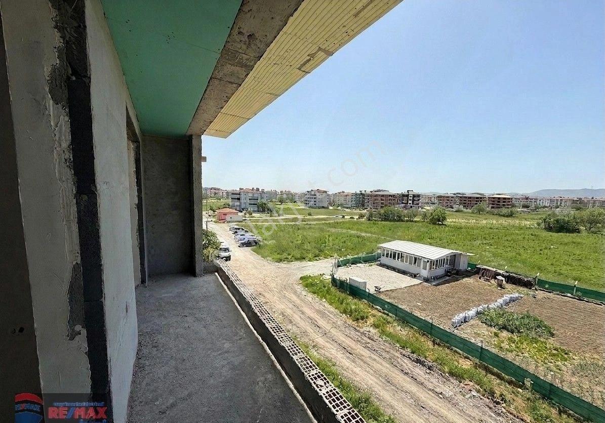 Re/max İnci'den Paşaalanın'da %50 Peşinat'la Projeden Satılık 1+1 Daire - Görsel 11