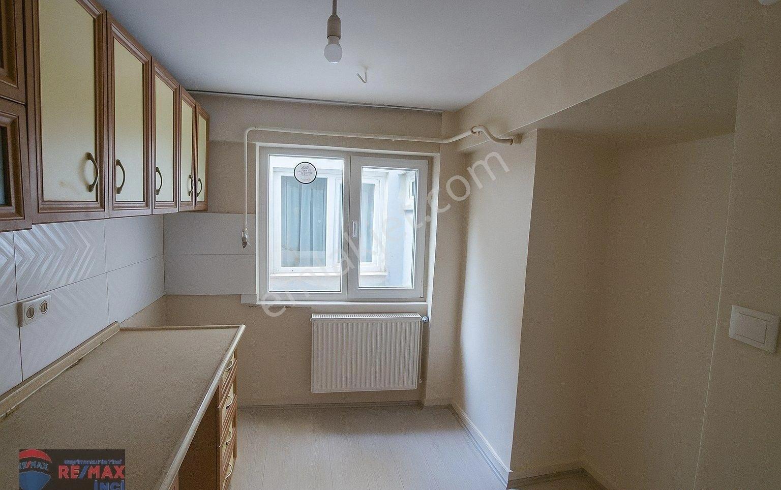 Re/max İnci'den Koray Lisesi Karşısında 2+1 Kiralık Daire - Görsel 24