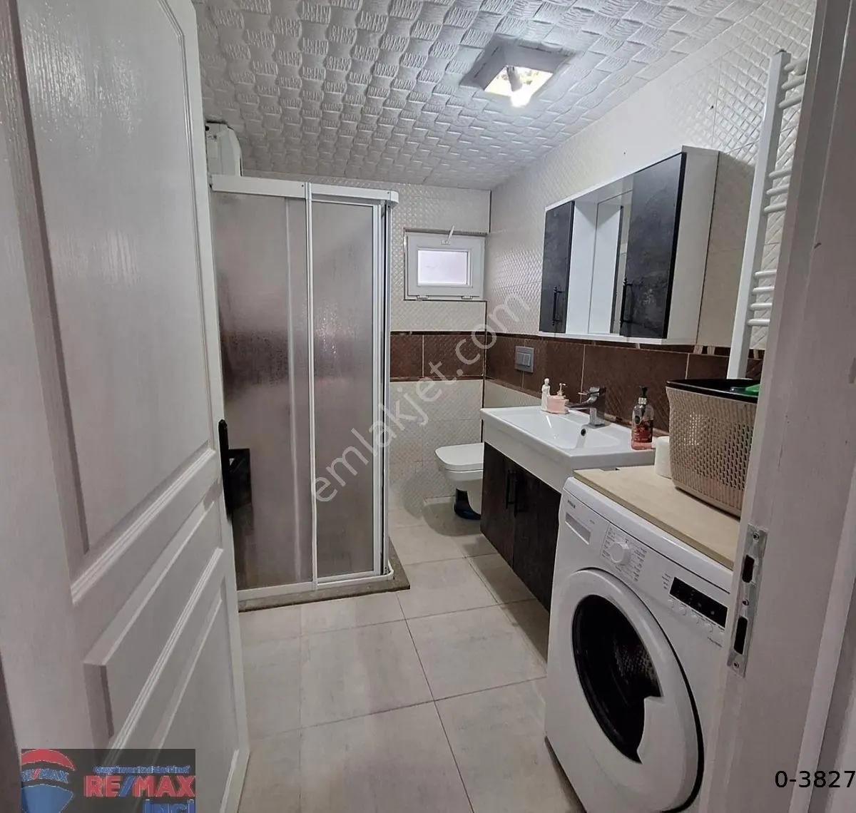 Re/max İnci'den Avşa Adasında Denize Yakın Satılık Eşyalı 2+1 Daire - Görsel 24