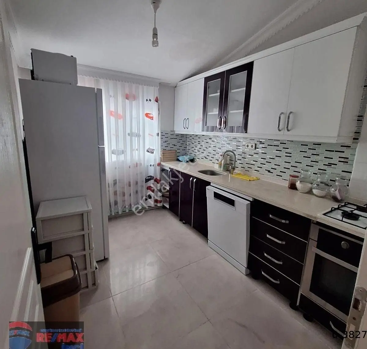 Re/max İnci'den Avşa Adasında Denize Yakın Satılık Eşyalı 2+1 Daire - Görsel 26
