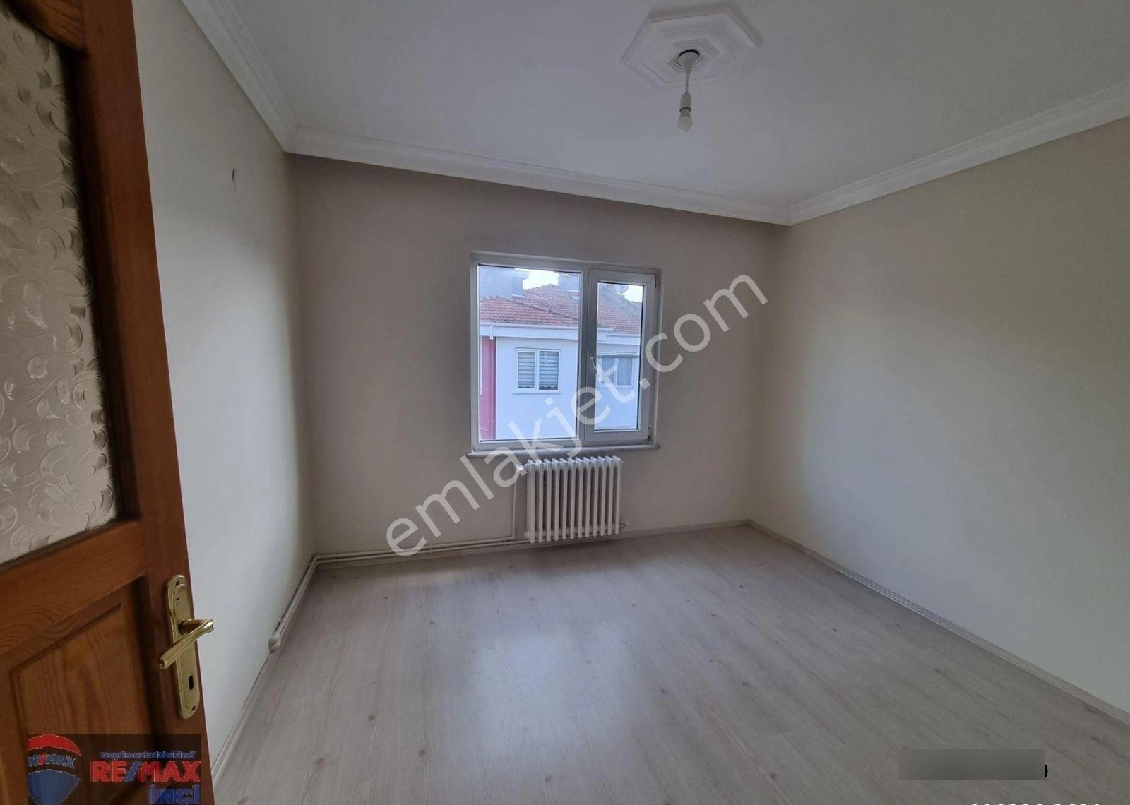 Re/max İnci'den Bahçelievler Mah. Site İçinde 3+1 Kiralık Daire - Görsel 7