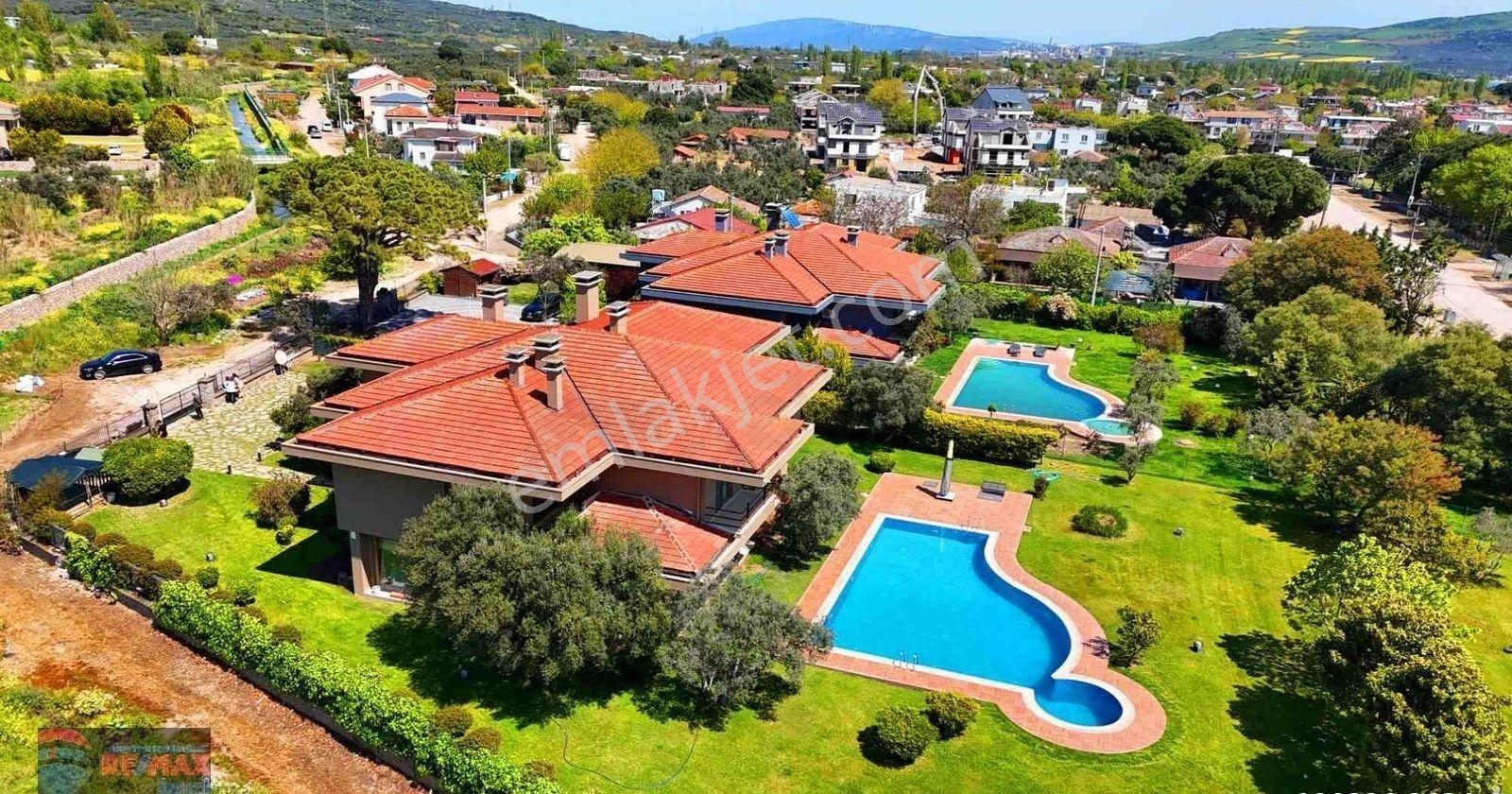 Remax İnci'den Erdek'de Müstakil Havuzlu Satılık 6+2 Villa - Görsel 35