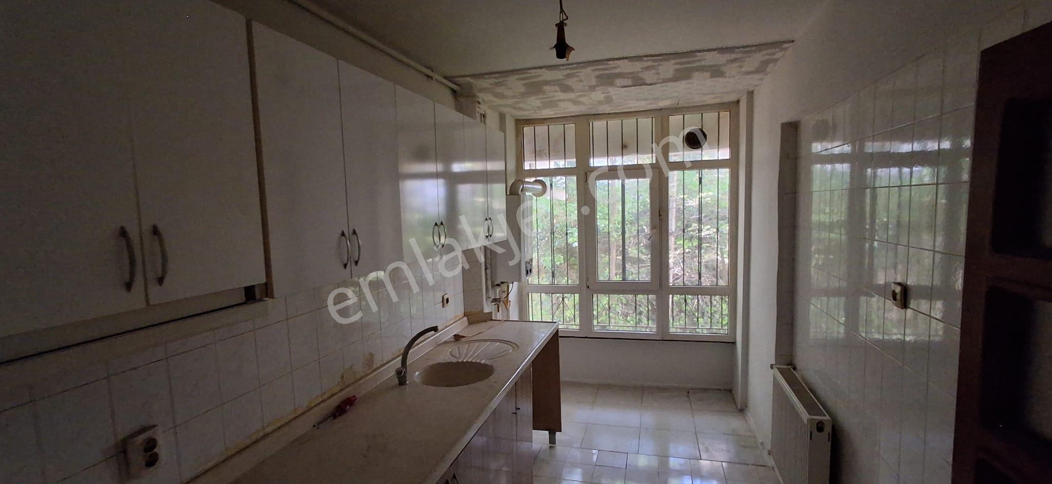 Barışyolu Okulu Yanı 1 Katta 2+1 Kiralık Daire - Görsel 13